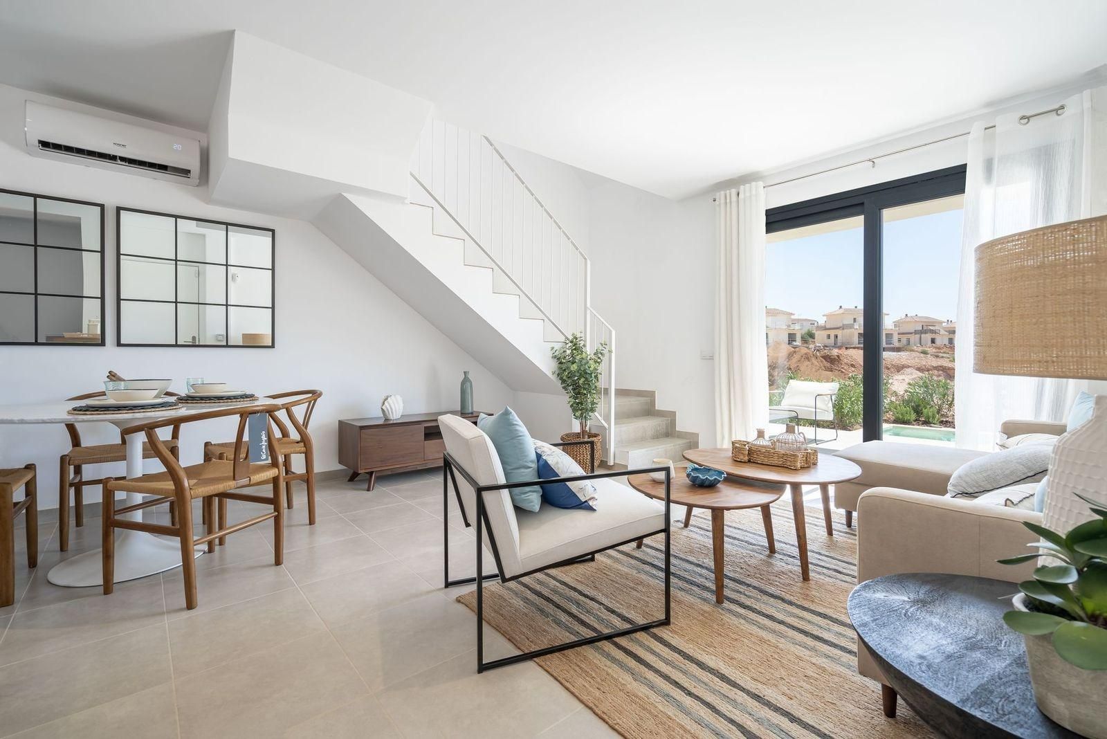 Sala d'estar de Casa adosada en venda en Manacor amb Aire condicionat, Jardí privat i Terrassa