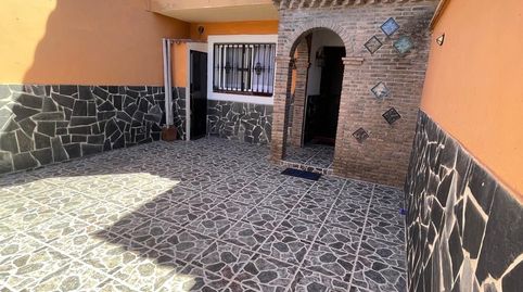 Foto 2 de Casa adosada de lloguer a San García, Algeciras