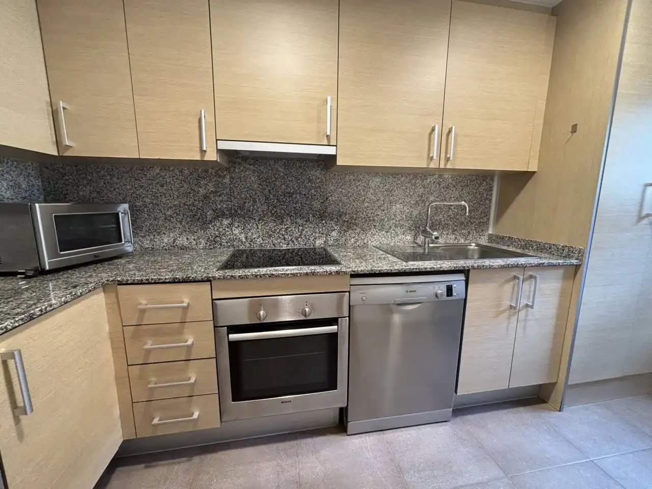 Flat for rent in Calle dels corretgers, Centre