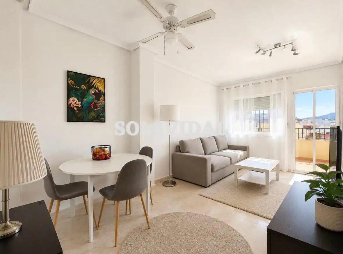 Sala d'estar de Casa o xalet en venda en Orihuela amb Terrassa, Balcó i Piscina comunitària