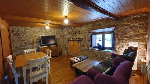 Casa en venta en Belmonte De Miranda, 4 dormitorios.