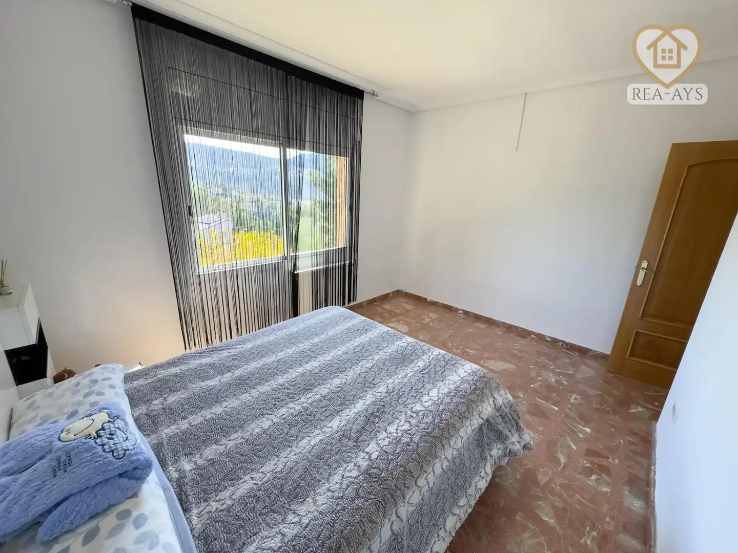 Dormitori de Casa o xalet en venda en Vallirana amb Calefacció, Jardí privat i Terrassa