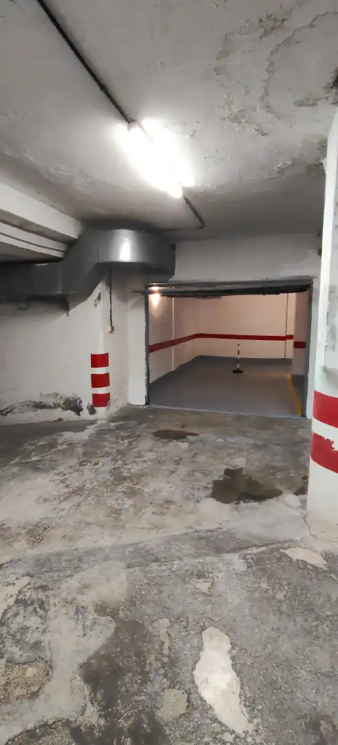 Garage for rent in Granada, Granada