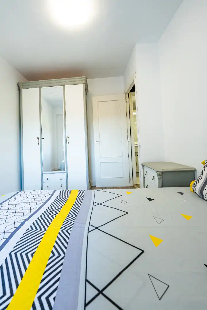 Habitación de Piso en venta en Tarragona con Parquet, Terraza y Amueblado