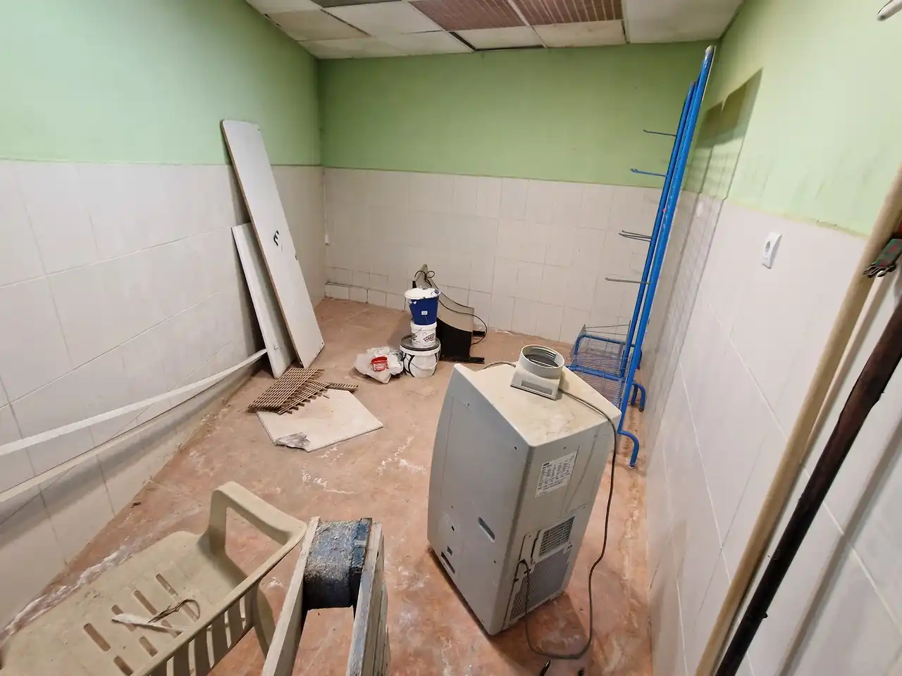 Local en venta en Alcaucín con Aire acondicionado