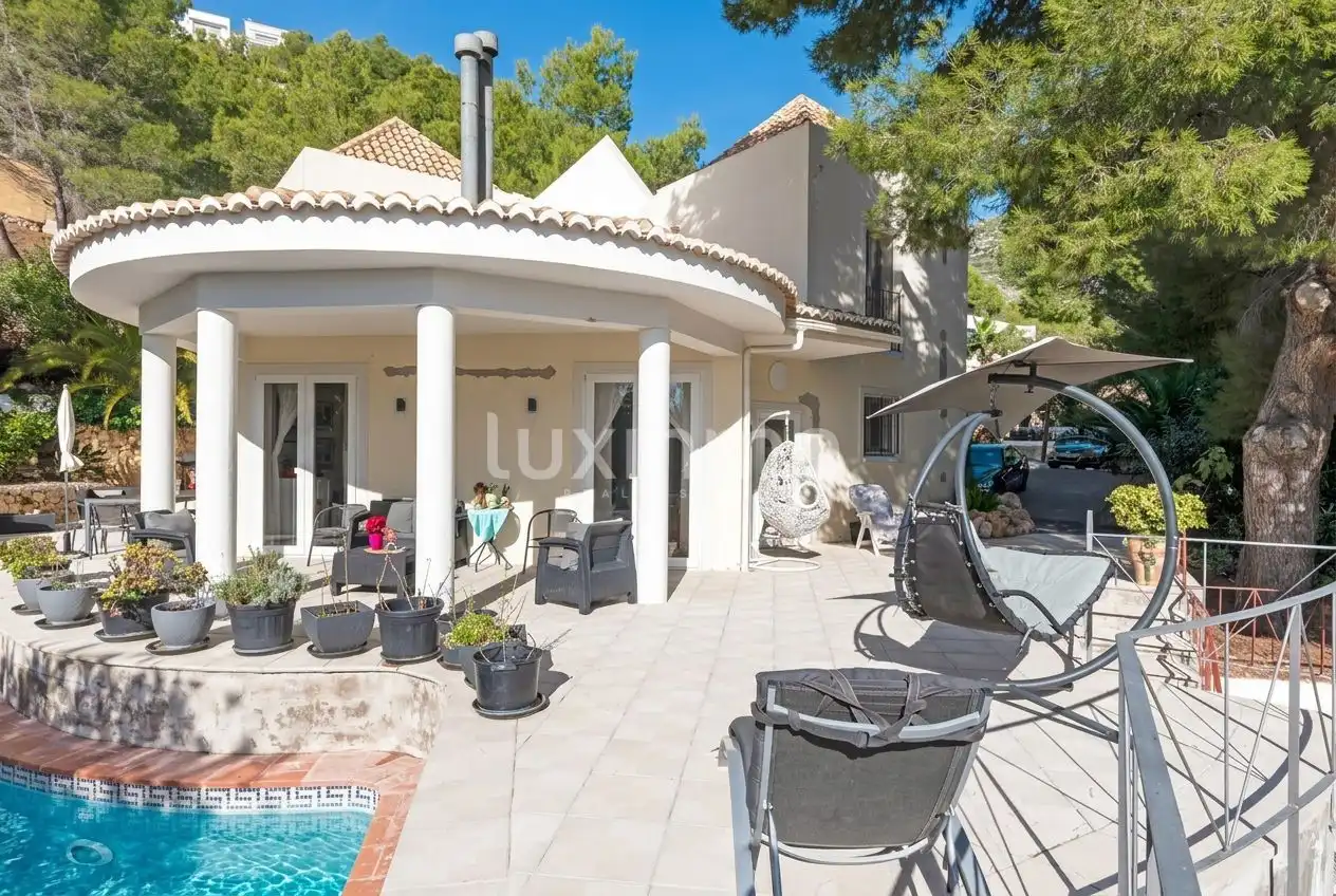Vista exterior de Casa o chalet en venta en Altea con Aire acondicionado, Calefacción y Jardín privado