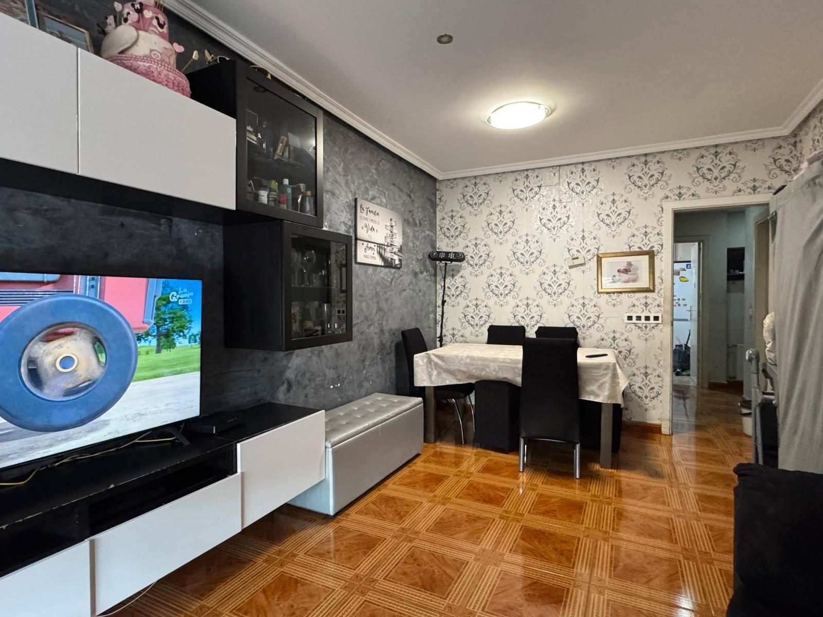 Sala d'estar de Pis en venda en  Madrid Capital amb Aire condicionat i Calefacció