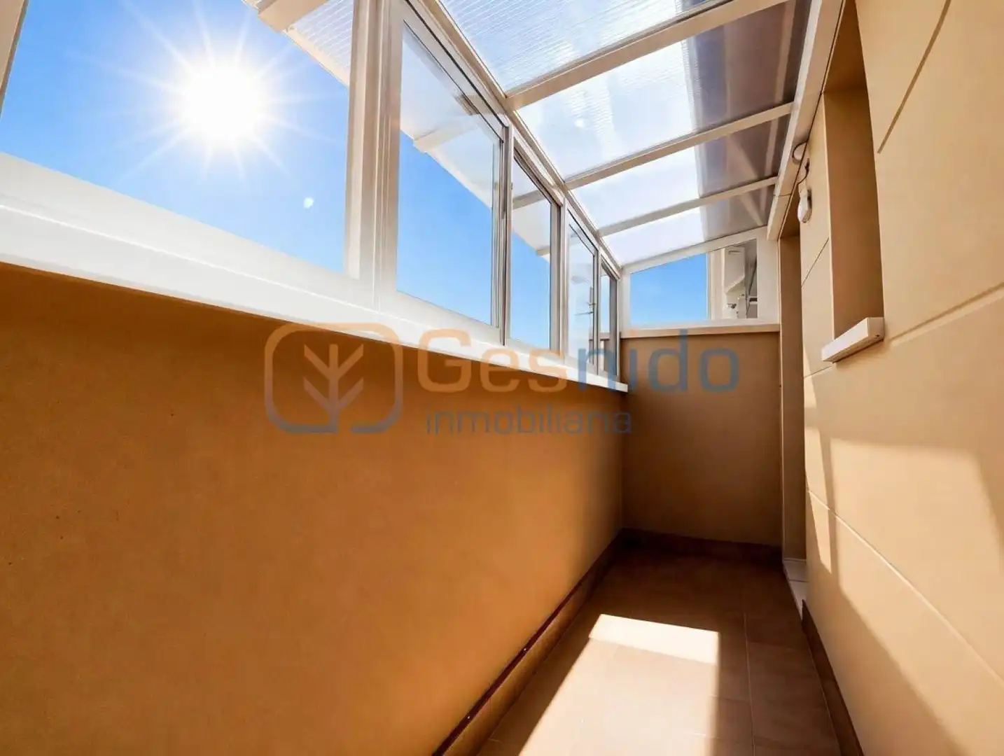 Terrasse von Wohnung zum Verkauf in Espirdo mit Heizung, Parkett und Terrasse