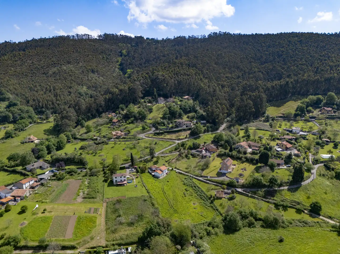Vista exterior de Terreno en venta en Gijón 