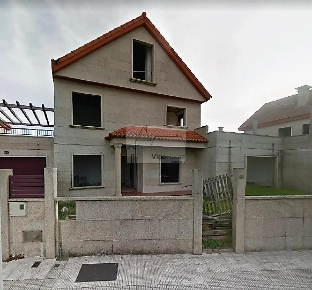 Casa o xalet en venda en Baiona amb Calefacció, Jardí privat i Terrassa