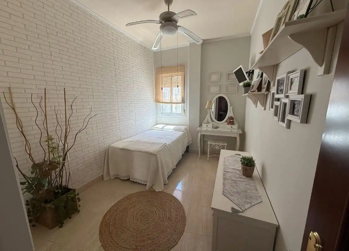 Bedroom of Houses for sale in Morón de la Frontera