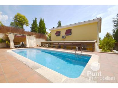 Piscina de Casa o xalet en venda en Premià de Dalt amb Aire condicionat, Terrassa i Piscina