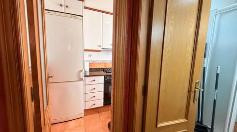 Photo 5 of Flat to rent in Carrer Astúries, Las Islas, Valencia