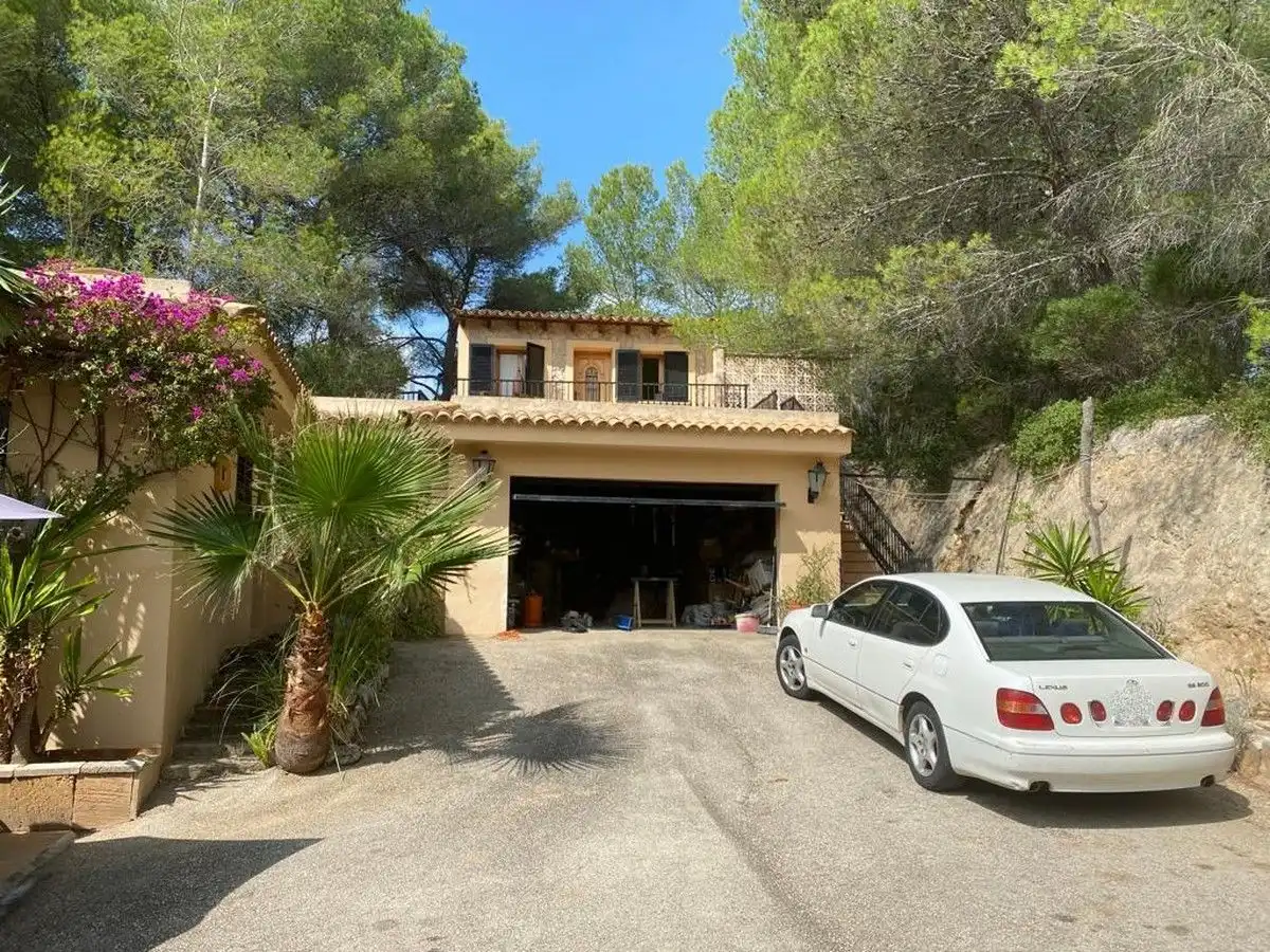Vista exterior de Casa o xalet en venda en  Palma de Mallorca amb Aire condicionat, Jardí privat i Terrassa