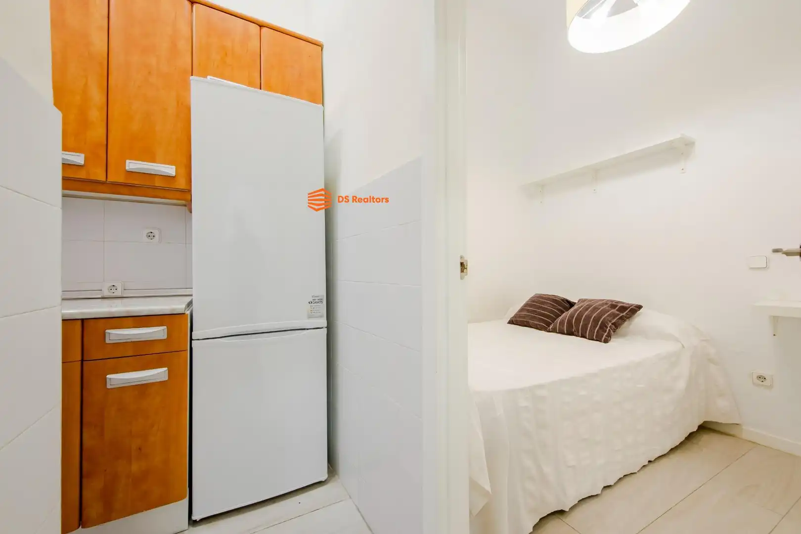 Bedroom of Flat for sale in Madrid  with Heating and Furnished