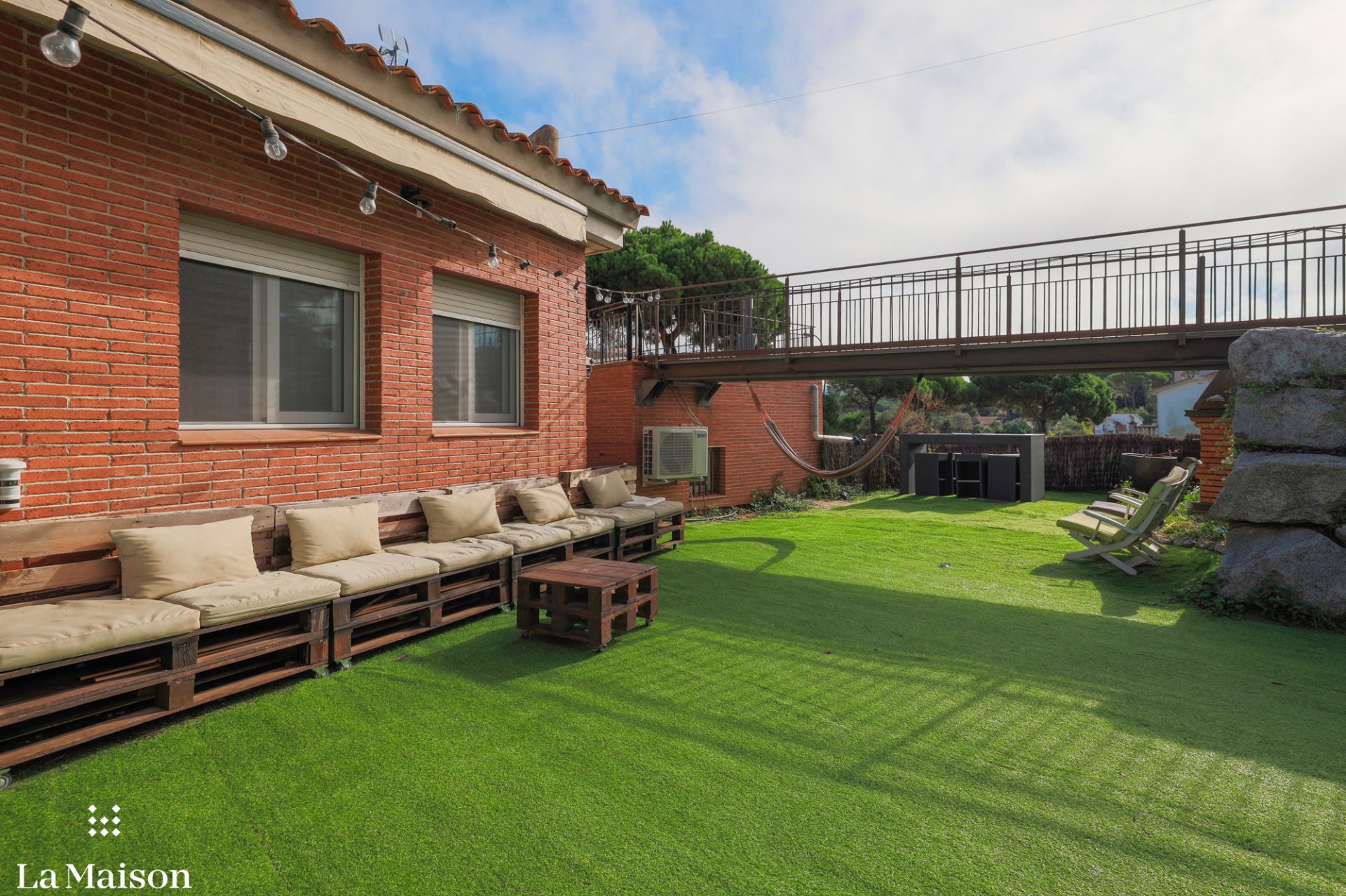 Terrace of House or chalet for sale in Dosrius  with Air Conditioner, Heating and Private garden
