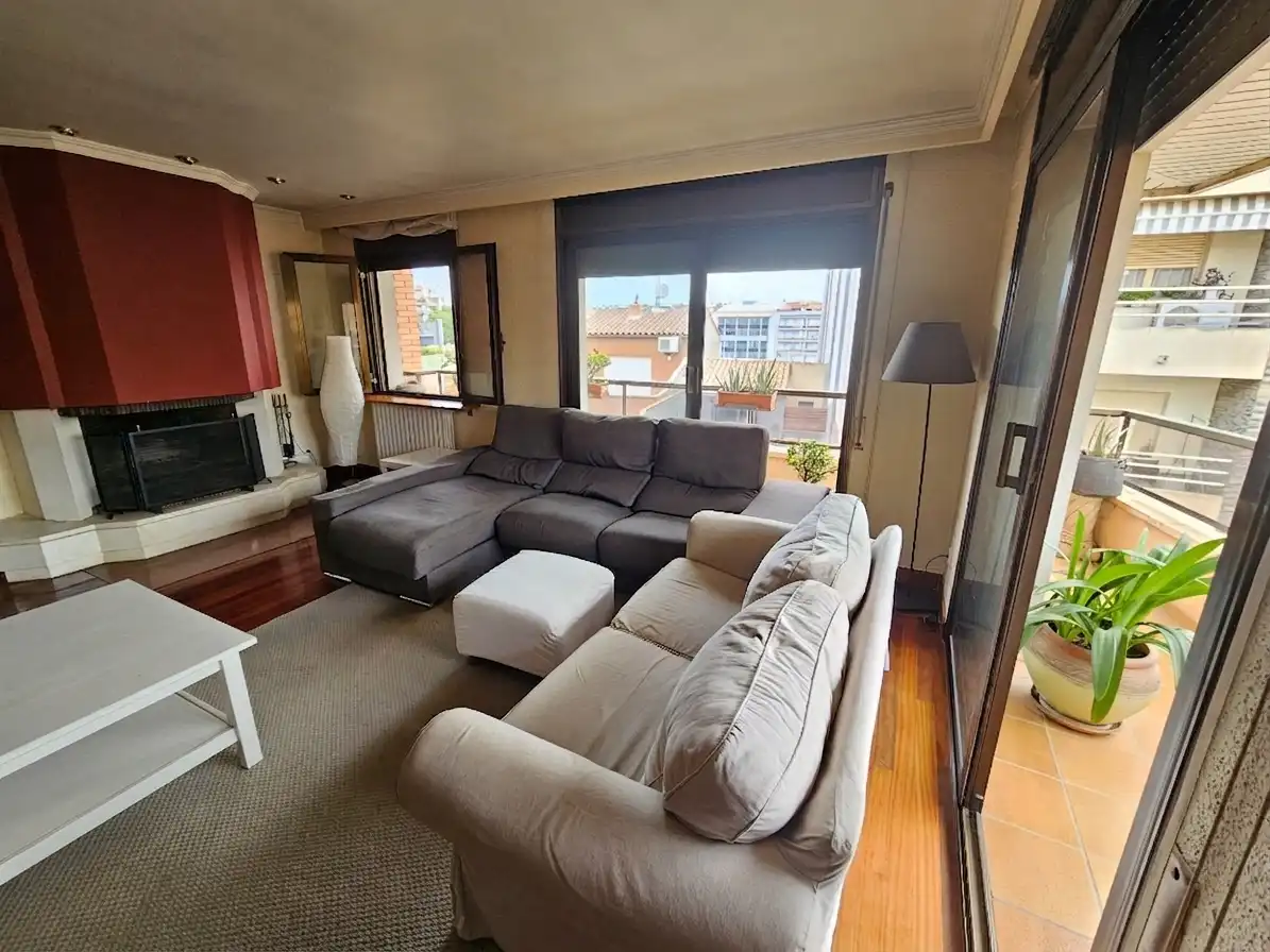 Duplex con ascensore in vendita a Centre, imagen 2