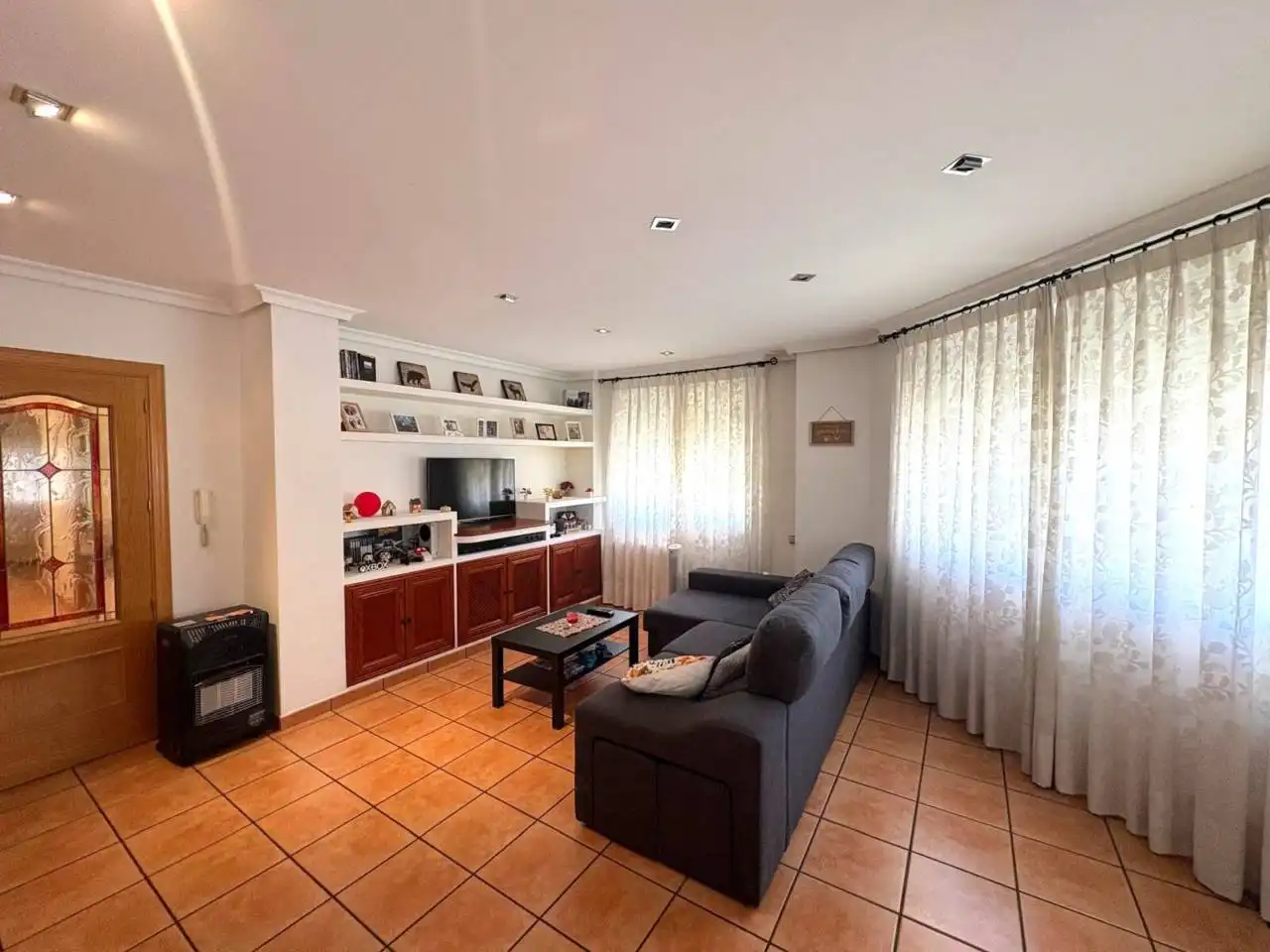 Living room of Flat for sale in Castalla  with Air Conditioner, Storage room and Furnished