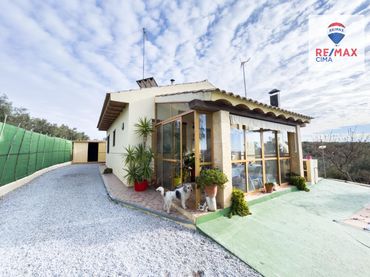 Casa con piscina en venta en DISEMINADO POL 6 PARCELA 320 LA ASOMADILLA