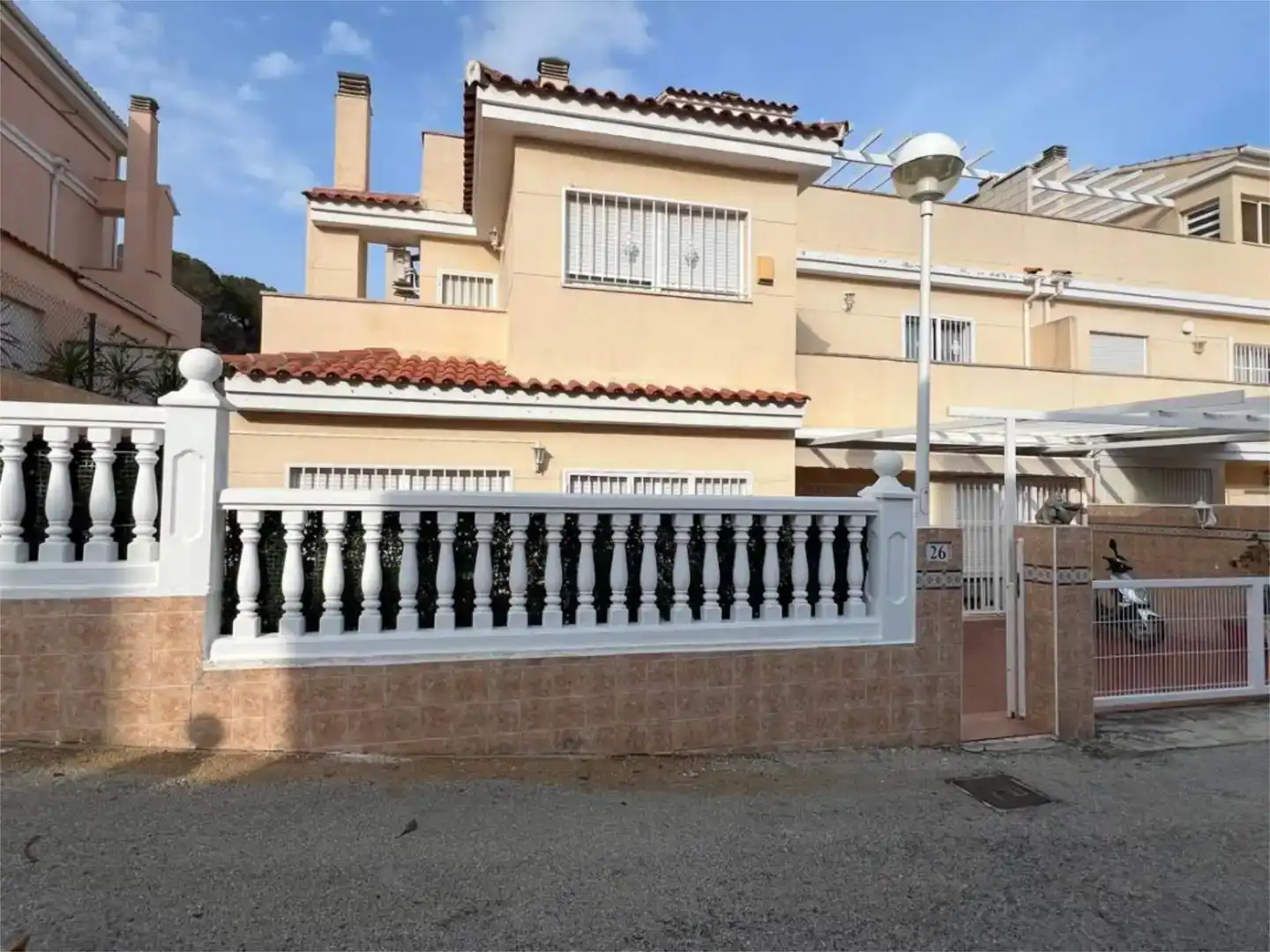 Vista exterior de Casa adosada en venda en Cullera