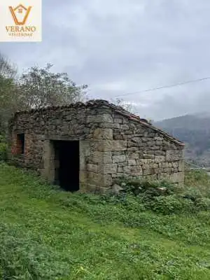 Maison rustique avec jardin à vendre à Luena, imagen 3