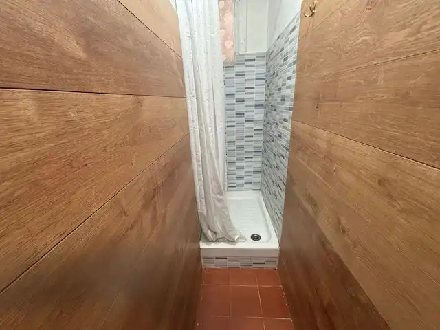 Bany de Loft de lloguer en Barcelona amb Moblat, Rentadora i Balcó