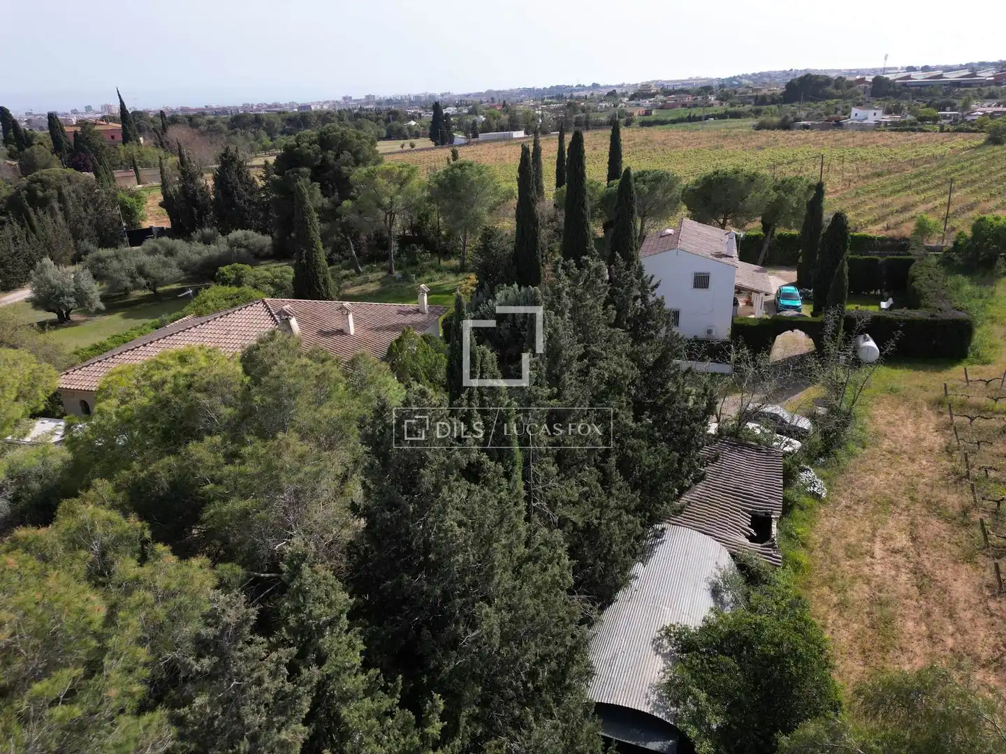 Finca rústica en venda en Vilanova i la Geltrú amb Aire condicionat, Calefacció i Jardí privat