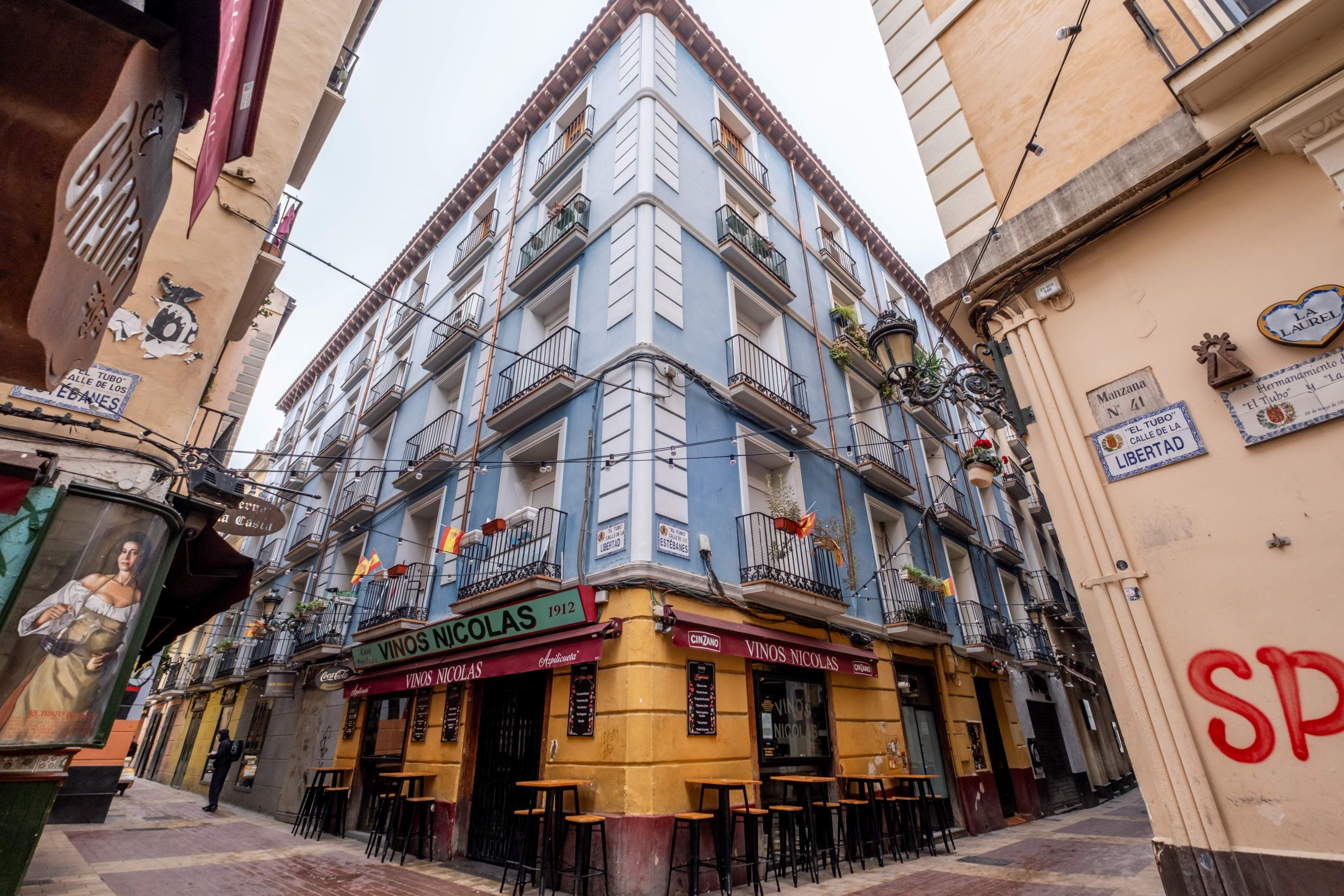 Exterior view of Flat for sale in  Zaragoza Capital  with Terrace and Balcony