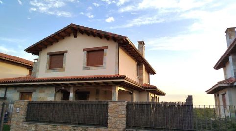 Foto 5 de Casa adosada en venta en Calle Lago-sm, -1, Valverde de la Virgen, León