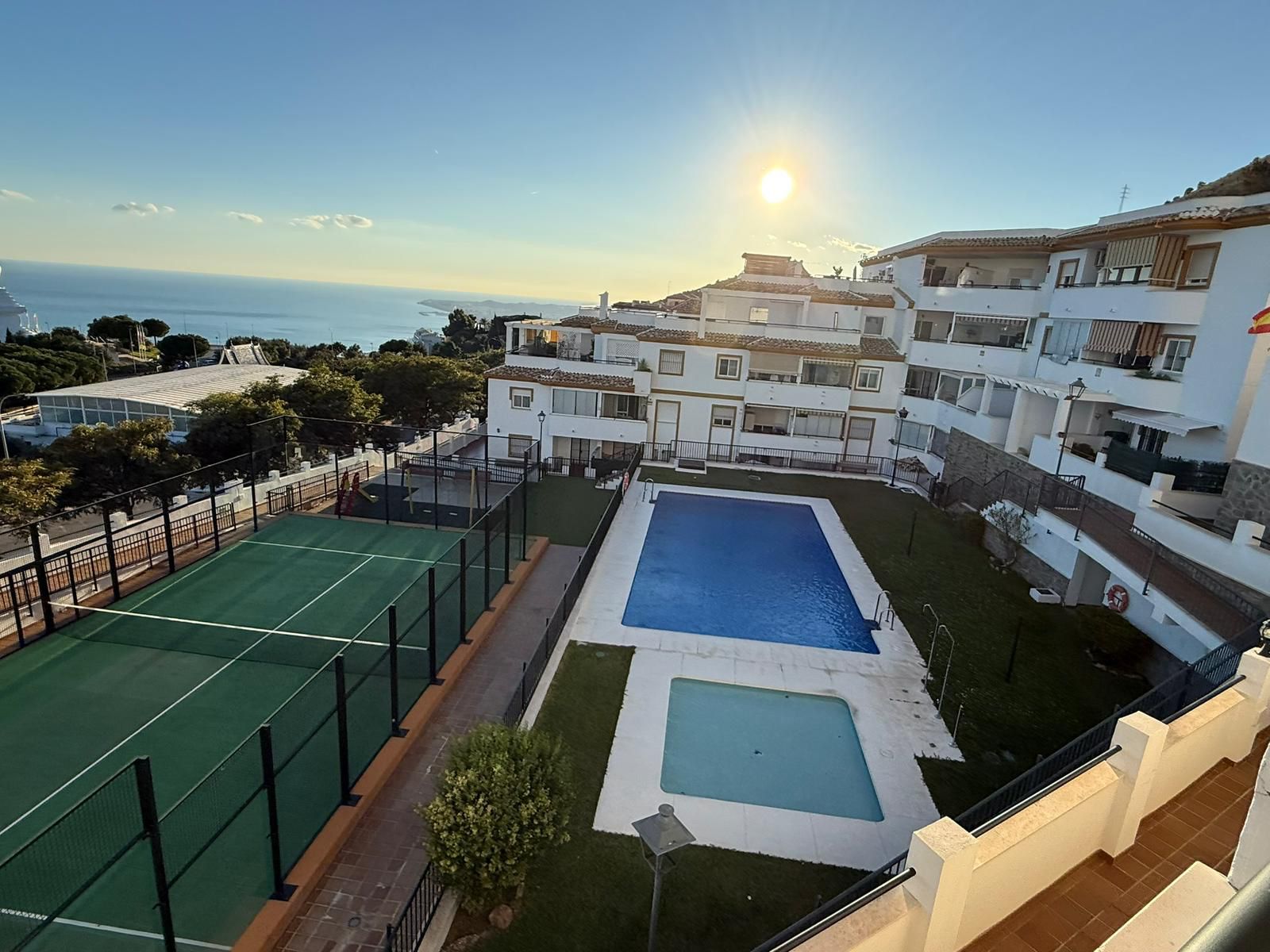 Swimming pool of Flat to rent in Benalmádena  with Air Conditioner, Terrace and Storage room