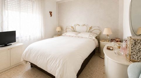 AMPLIO PISO DE 3 DORMITORIOS CON TERRAZA Y GARAJE EN PARQUE DEL ROSARIO – FUENGIROLA, imatge 2