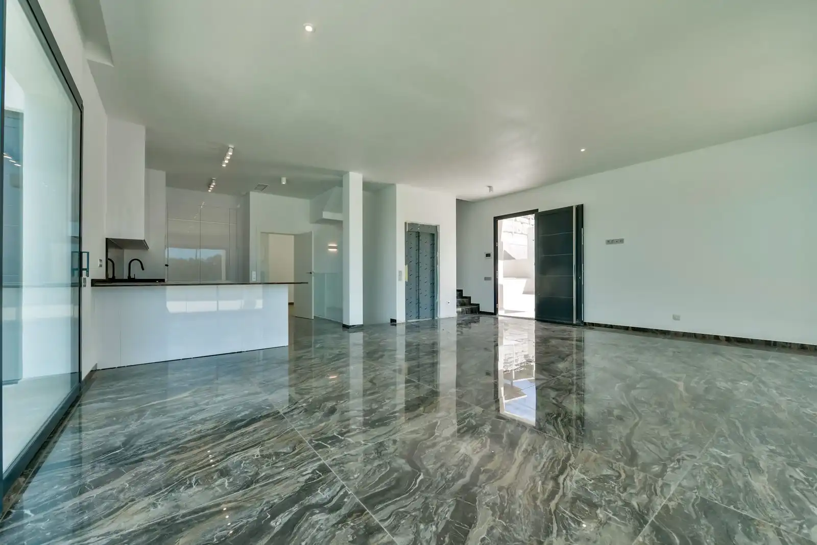 Villa mit Pool zum Verkauf in Golf Bahía, imagen 43