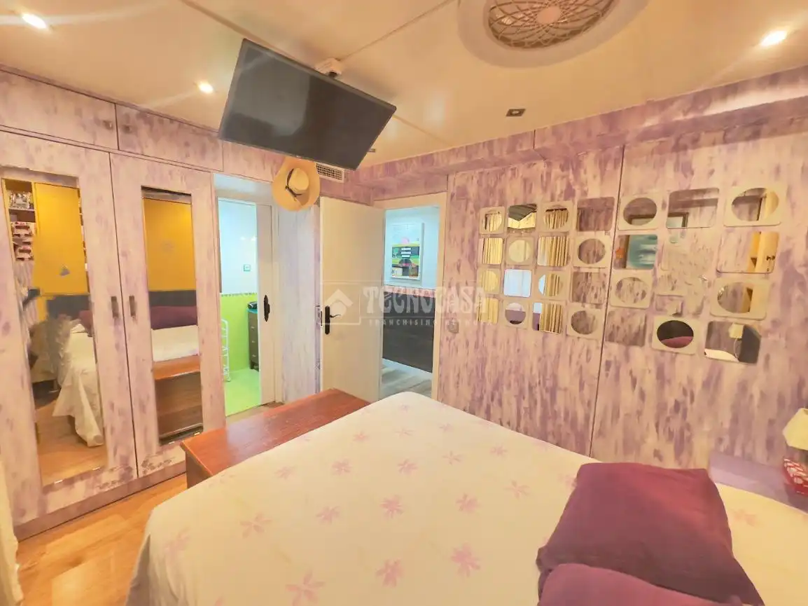 Bedroom of Flat for sale in Móstoles  with Air Conditioner, Heating and Terrace