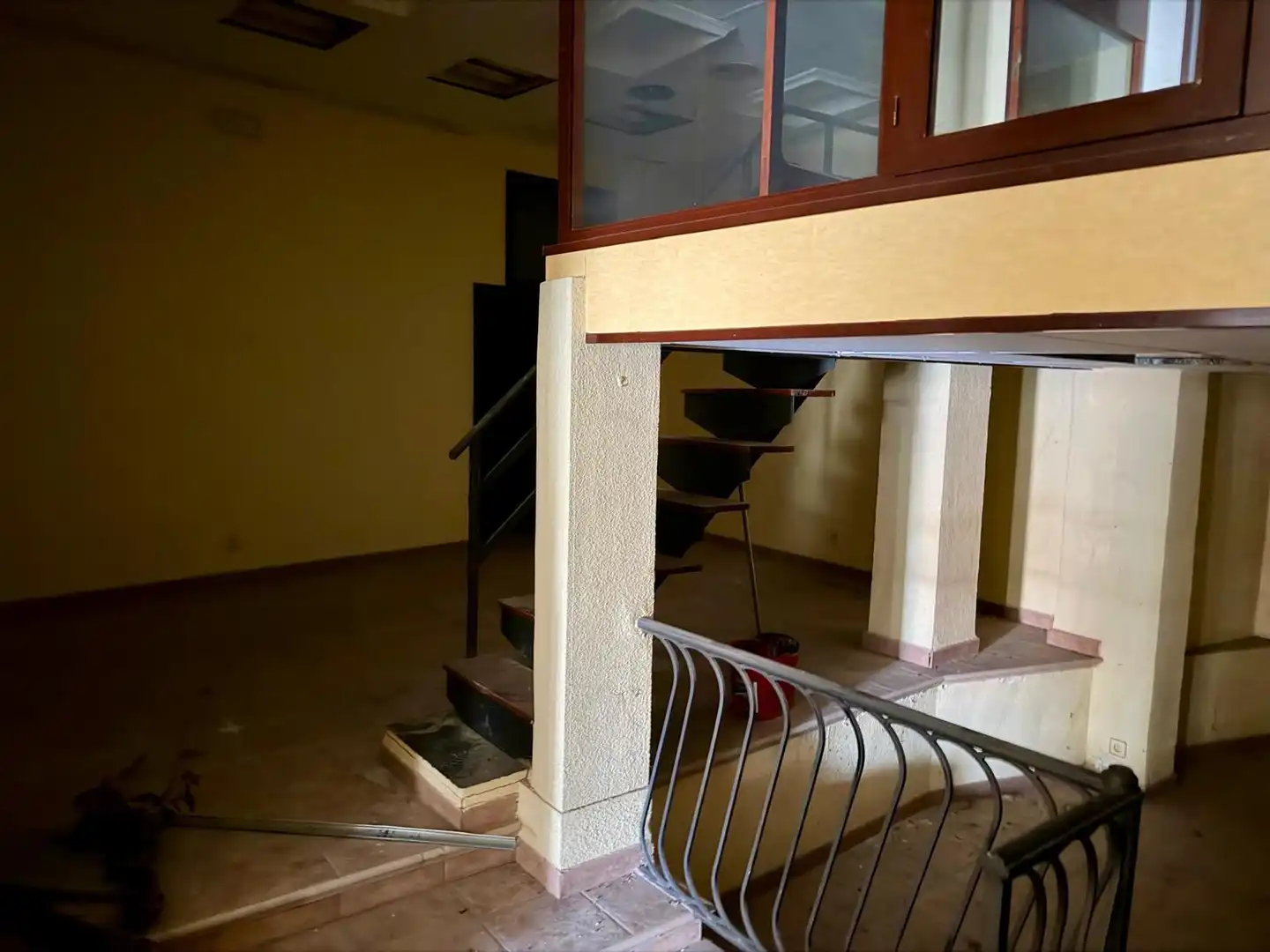 Geschaftsraum zur Miete in Casco Urbano