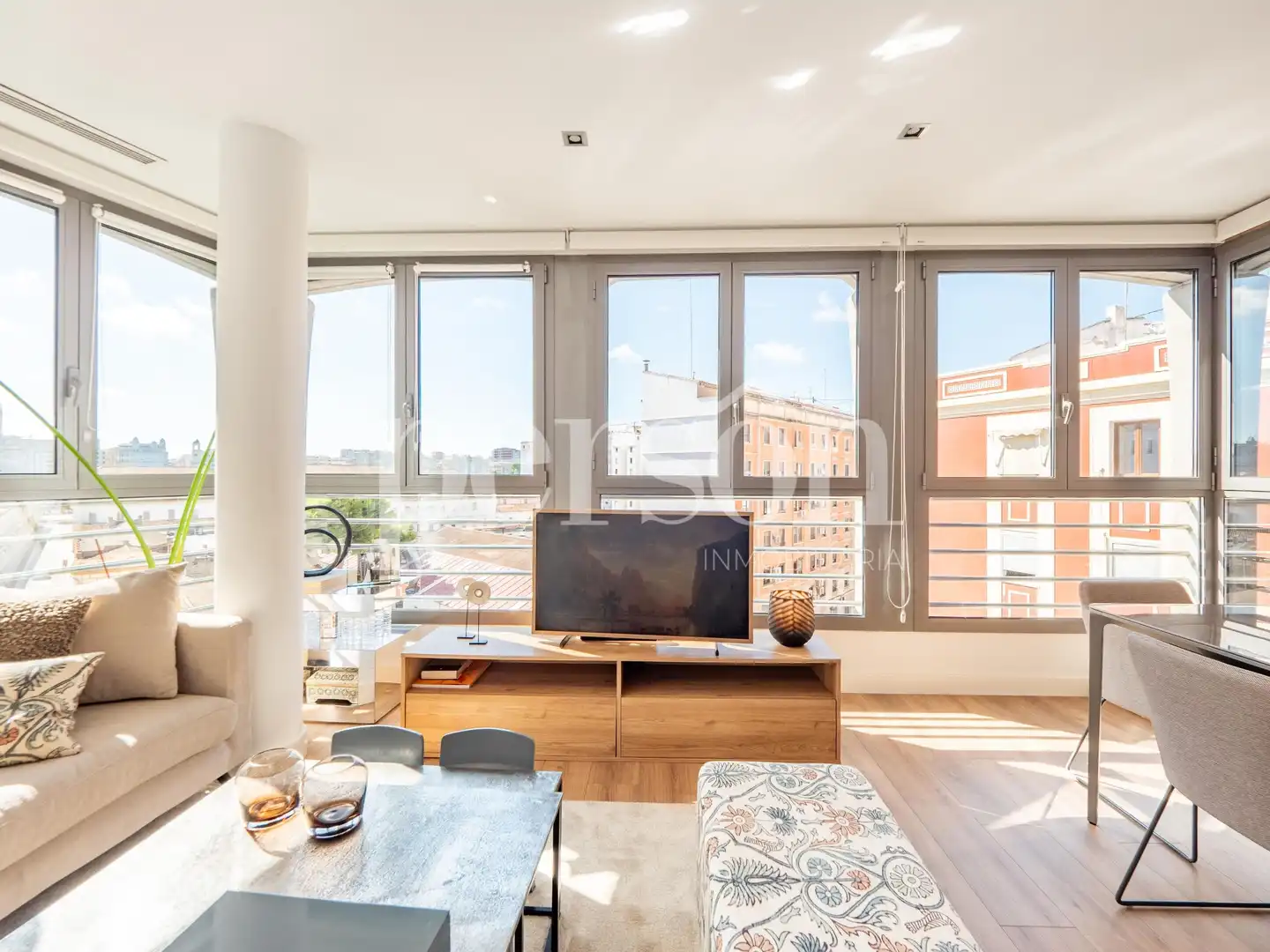 Flat with lift for sale in El Pla del Real, imagen 2