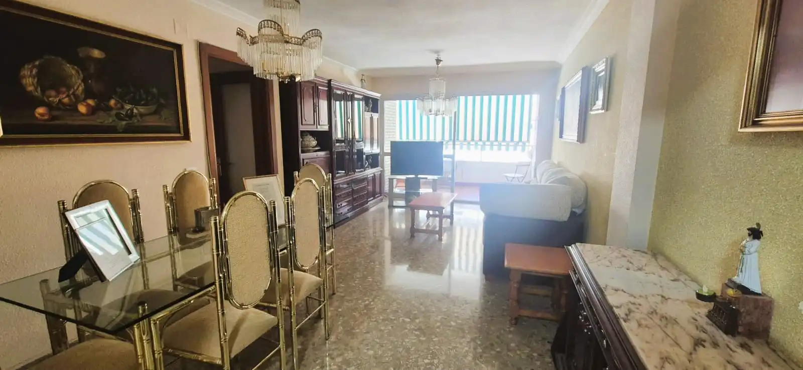 Sala de estar de Piso en venta en Málaga con Terraza, Trastero y Amueblado
