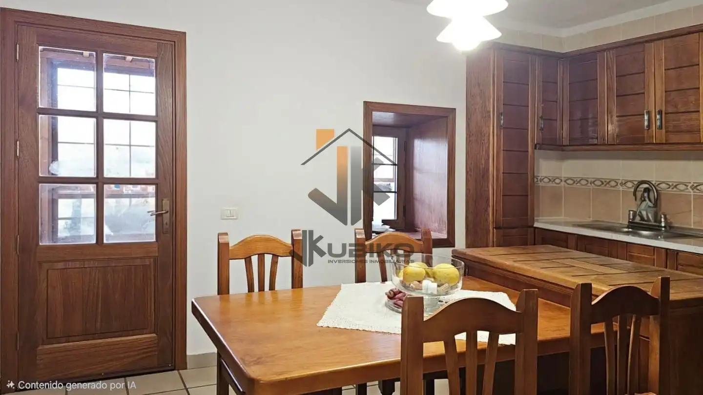 Cocina de Casa o chalet en venta en La Victoria de Acentejo con Jardín privado y Terraza