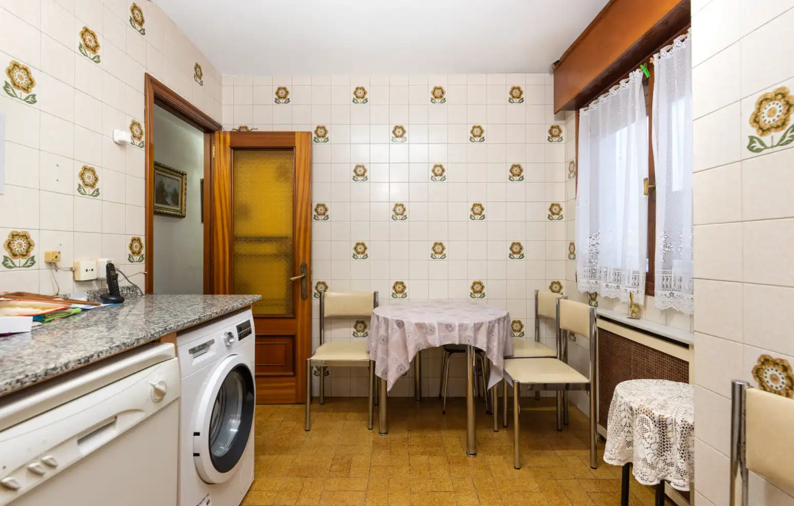 Küche von Wohnung zum Verkauf in Oviedo  mit Heizung und Parkett