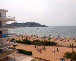 Exterior view of Flat for sale in Roses  with Terrace, Furnished and Oven