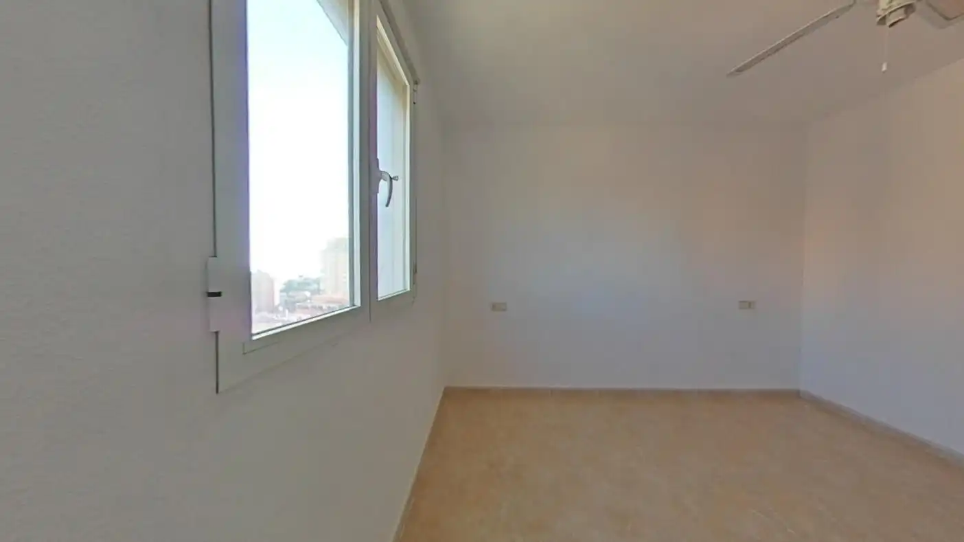 Flat for sale in Calle Denia, Playa Poniente