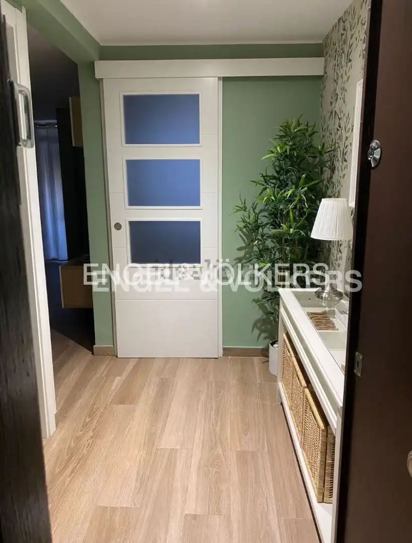 Flat for sale in Barcelona  with Air Conditioner, Heating and Balcony
