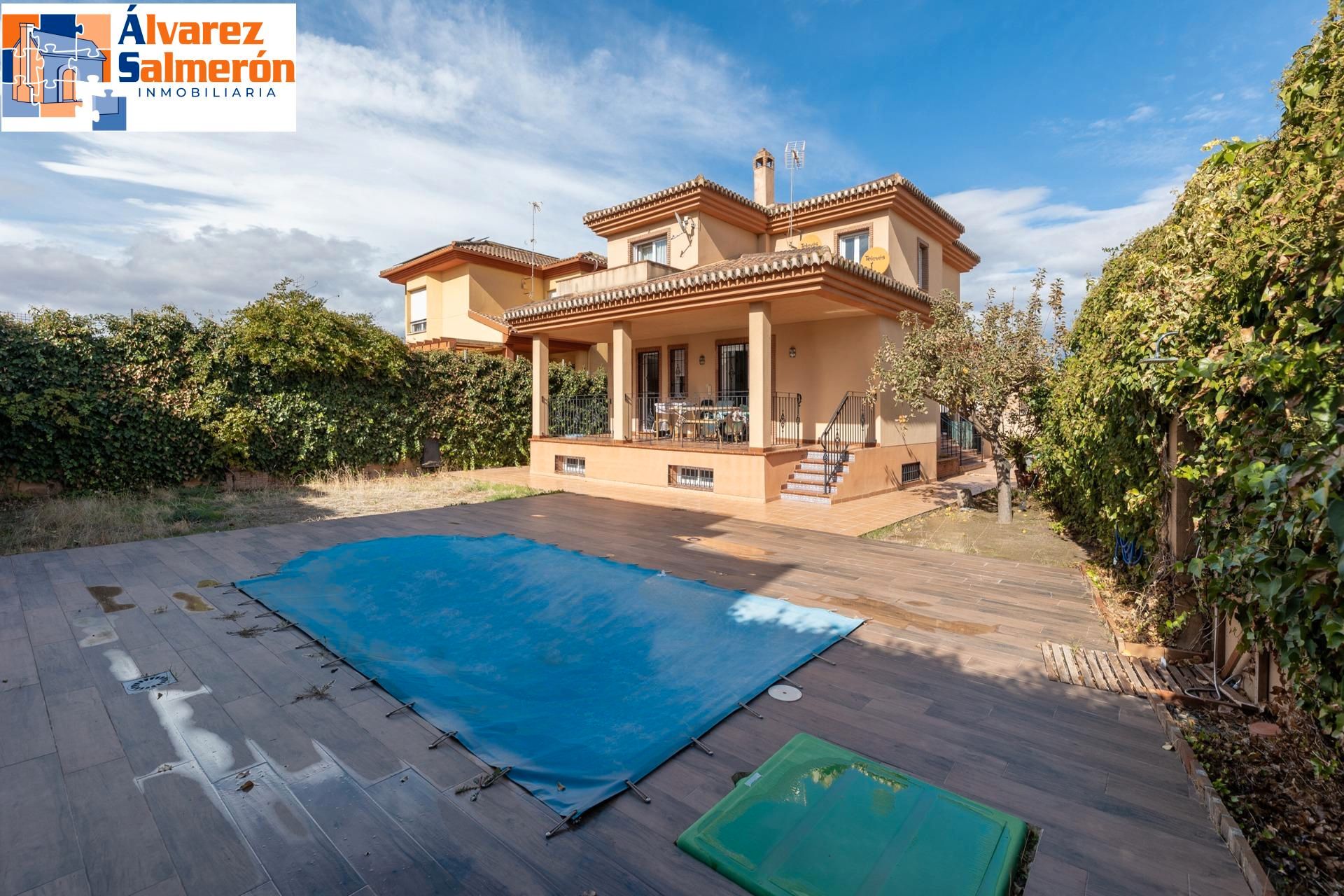 House or chalet for sale in Calle Paseo de los Tilos, Residencial Triana - Barrio Alto