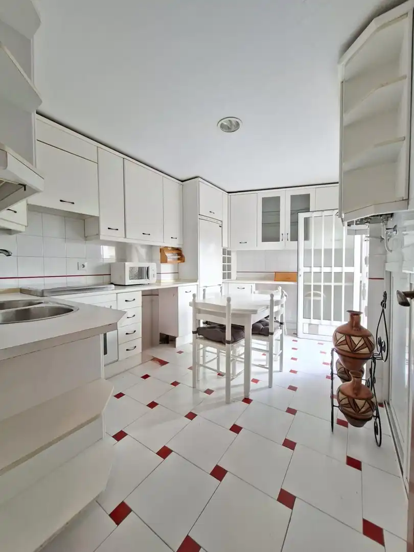 Cocina de Dúplex en venta en Badajoz con Aire acondicionado, Calefacción y Trastero