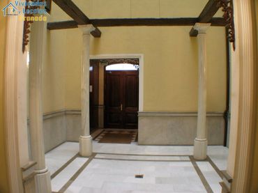 Oficina amb ascensor de lloguer a Calle Puentezuelas