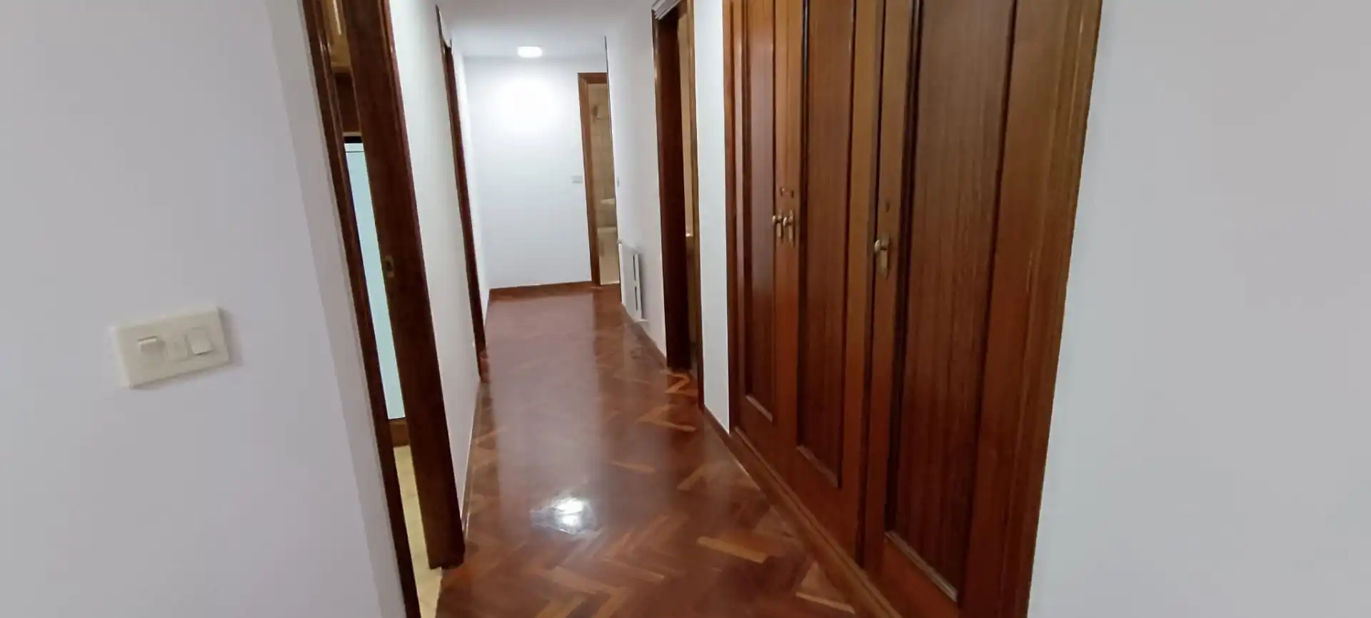 Piso de alquiler en A Coruña Capital  con Calefacción y Parquet