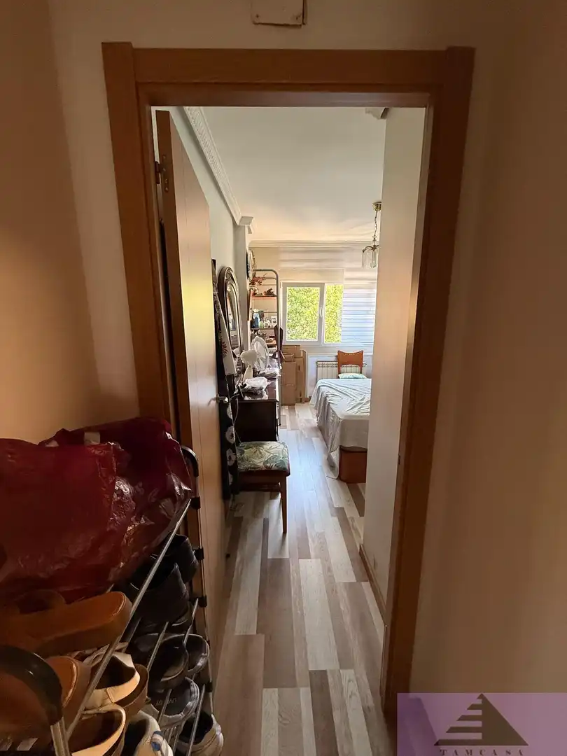 Dormitori de Pis en venda en Madrid amb Calefacció, Terrassa i Traster