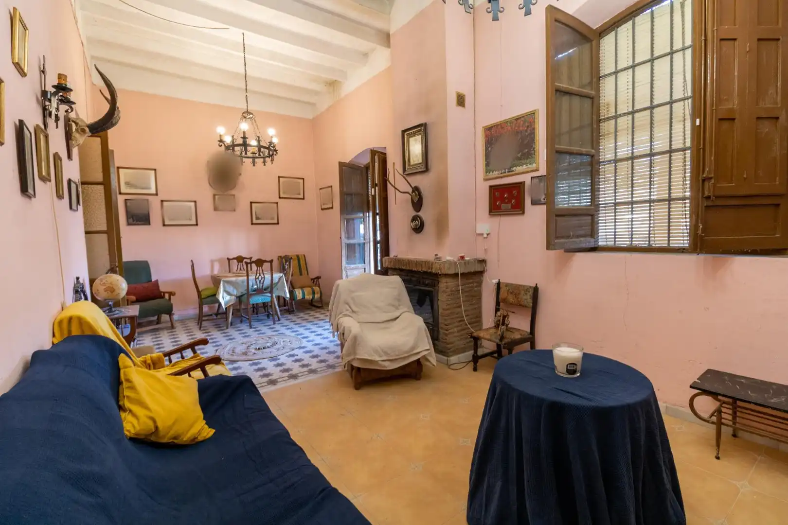 Menjador de Finca rústica en venda en Benahadux amb Aire condicionat, Jardí privat i Terrassa