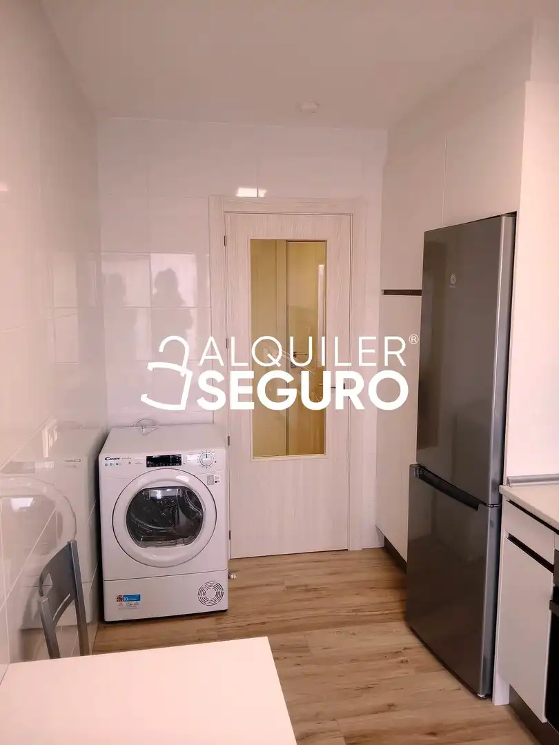 Wohnung zur Miete in Fuensaldaña mit Heizung und Möbliert