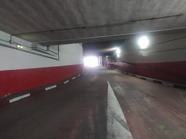 Garaje en Alquiler en  Primo de Rivera en Salesas - Foncalada - Campoamor