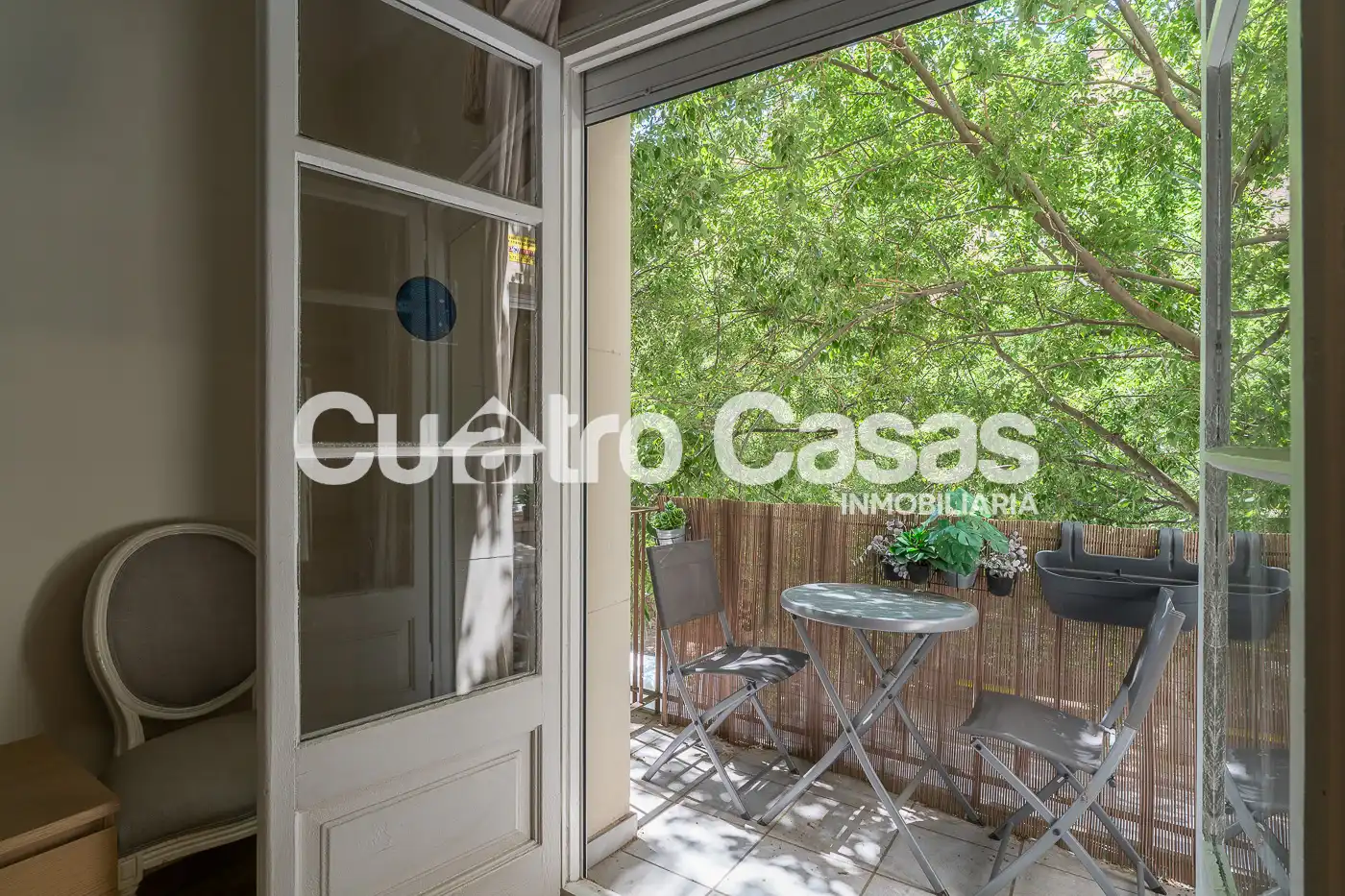 Exterior view of Flat for sale in Barcelona  with Air Conditioner, Heating and Parquet flooring